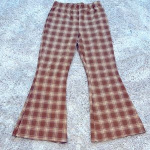 Wild fable, pull on flare pants. Size Large